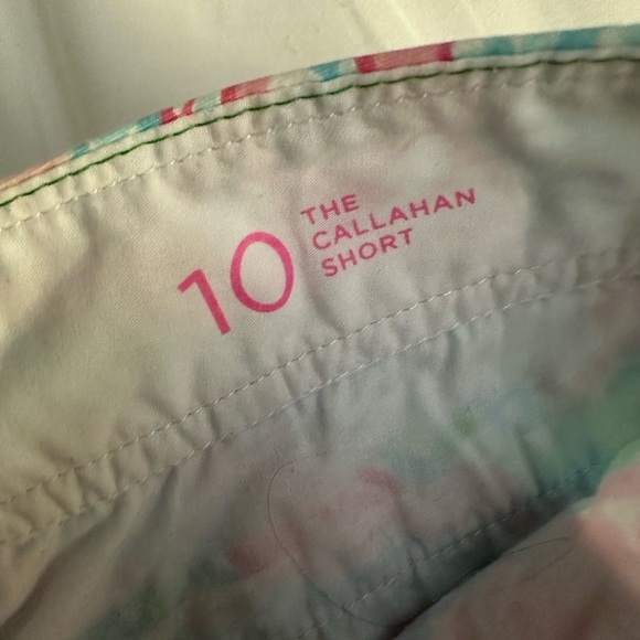 Lilly Pulitzer Callahan Shorts in Lobstah Roll - Picture 3 of 5